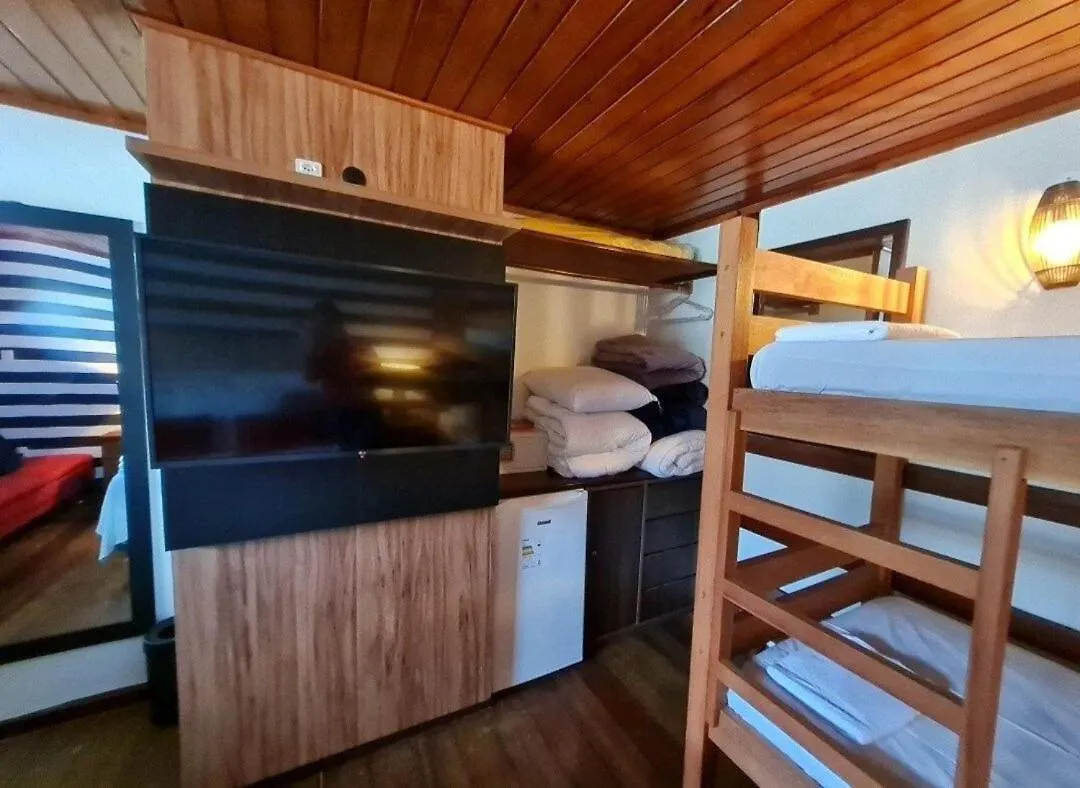 Paraíso em Cabo Frio - Duplex Beira Mar com Piscina, Em frente a Praia do Peró - Cabo Frio, com AR, SmartTv, Wi-fi, Roupa de Cama e banho, Portaria 24 horas, Estacionamento, Completo Apartamento