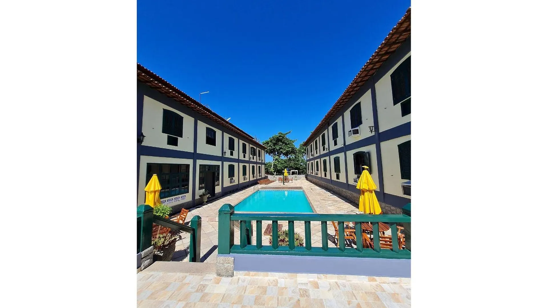 Paraíso em Cabo Frio - Duplex Beira Mar com Piscina, Em frente a Praia do Peró - Cabo Frio, com AR, SmartTv, Wi-fi, Roupa de Cama e banho, Portaria 24 horas, Estacionamento, Completo Brasil